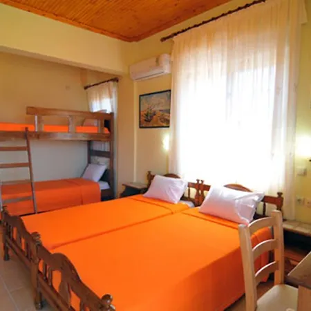 Sikoudis Gorgona * Skala Rachoni (Thasos)